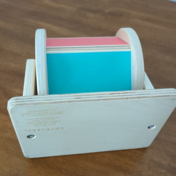 Lovevery toys Spinning Rainbow from  The Senser Play Kit 5-6M - Picture 4 of 4